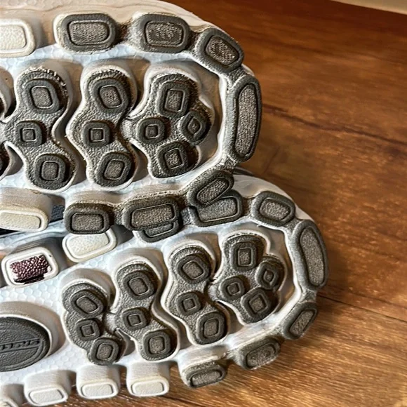 Skechers  Gray Pink Sparkles Lightweight Memory Foam Slip On Shoes Women's 11 - Picture 9 of 12